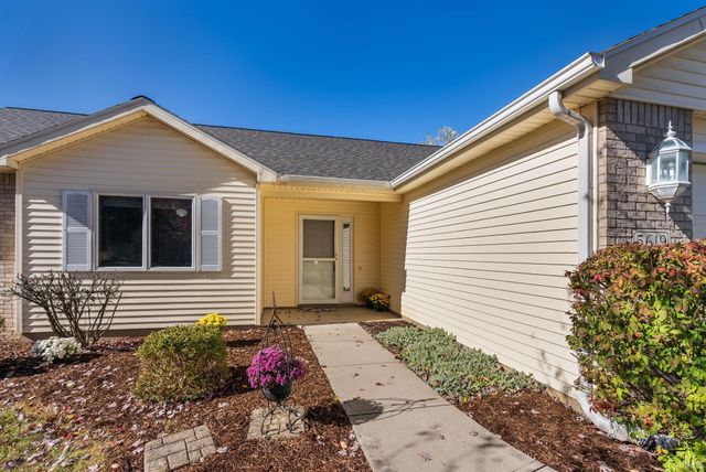 5619 Fox Mill Run, Fort Wayne, IN 46835