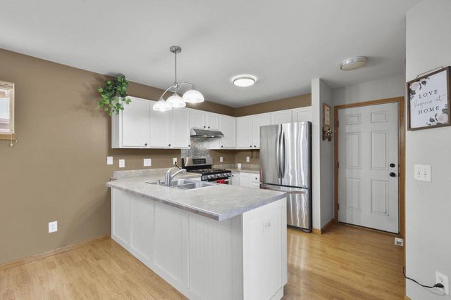 713 Apollo Way, Madison, WI 53718