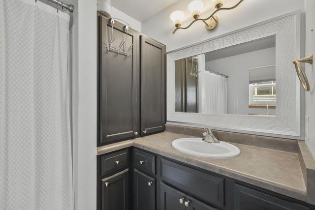 713 Apollo Way, Madison, WI 53718