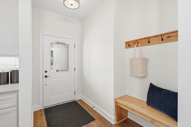 25360 Farmstead Lane, Wyoming, MN 55092