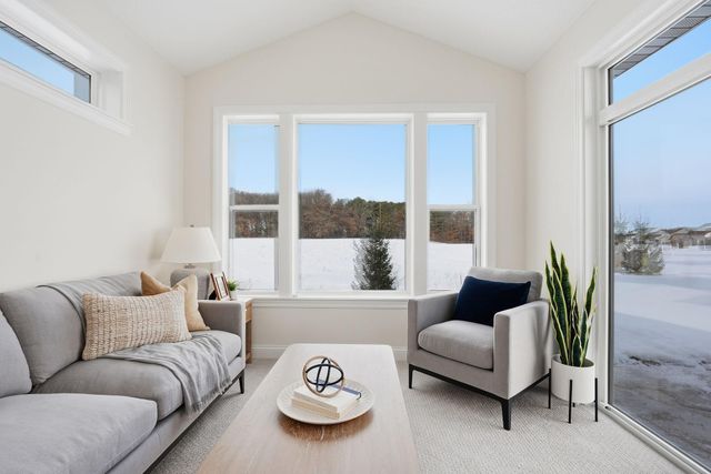 25360 Farmstead Lane, Wyoming, MN 55092