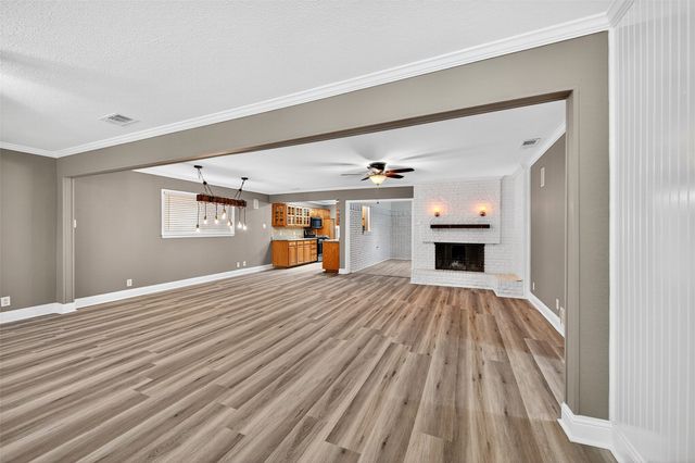 112 S Wood Avenue, Denison, TX 75020