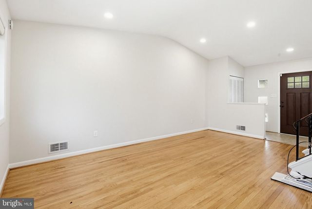 9717 HEDIN DR, Silver Spring, MD 20903