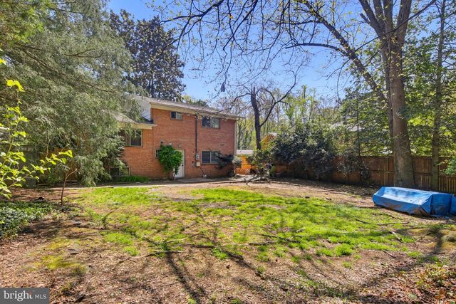 9717 HEDIN DR, Silver Spring, MD 20903