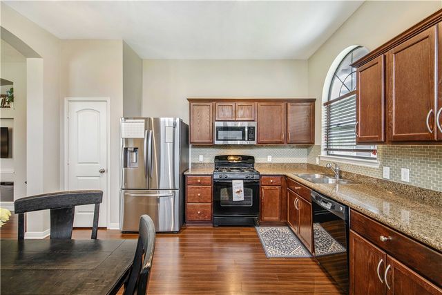 2017 Snowy Brook Trail, Bryan, TX 77807