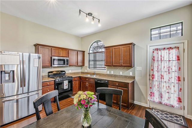 2017 Snowy Brook Trail, Bryan, TX 77807