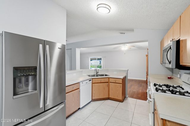 1945 MILLINGTON Lane, Jacksonville, FL 32246