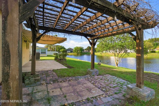 1945 MILLINGTON Lane, Jacksonville, FL 32246