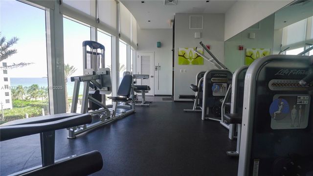 17201 Collins Ave 706, Sunny Isles Beach, FL 33160