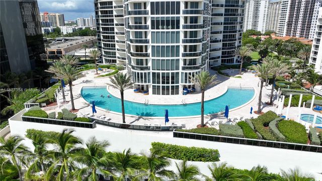17201 Collins Ave 706, Sunny Isles Beach, FL 33160