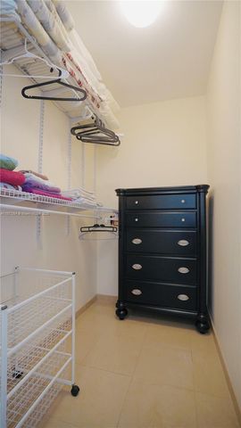 17201 Collins Ave 706, Sunny Isles Beach, FL 33160