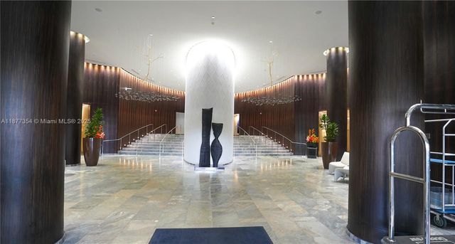 17201 Collins Ave 706, Sunny Isles Beach, FL 33160