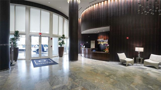 17201 Collins Ave 706, Sunny Isles Beach, FL 33160