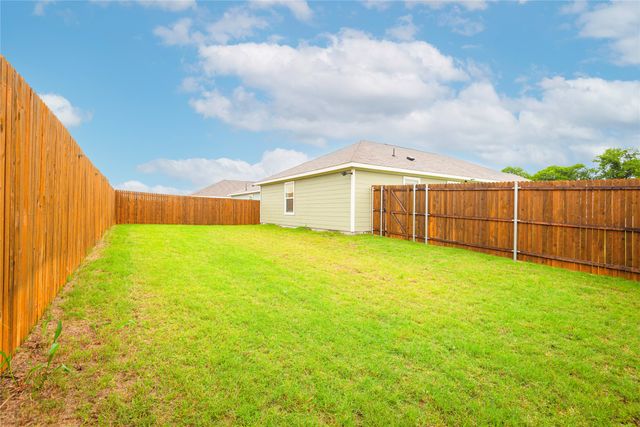 115 Harvest Street, Princeton, TX 75407