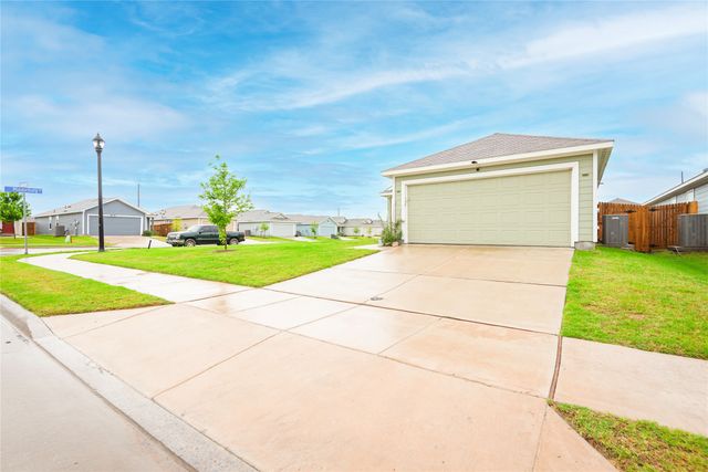 115 Harvest Street, Princeton, TX 75407