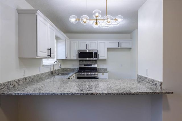 8742 Terrell Court S, Mobile, AL 36695