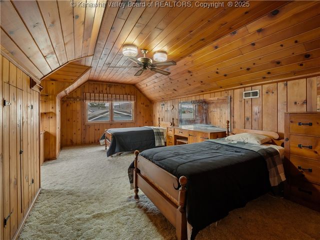 1216 W 12th Street, Nitro, WV 25143