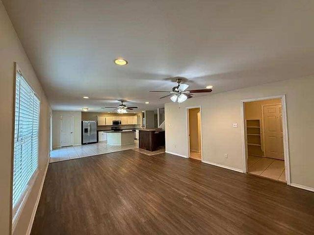 8813 Stirrup Way, Fort Worth, TX 76244