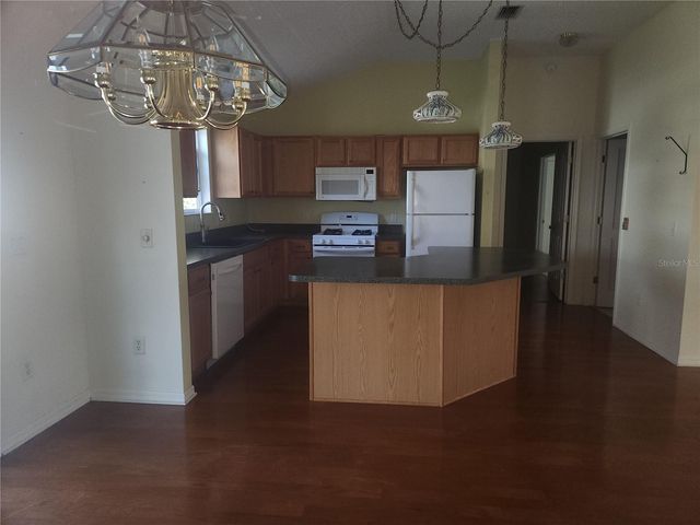 8241 SE 176TH LAWSON LOOP, The Villages, FL 32162