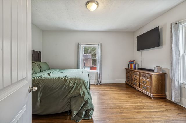 147 Sloan Branch Rd, Pleasant Shade, TN 37145