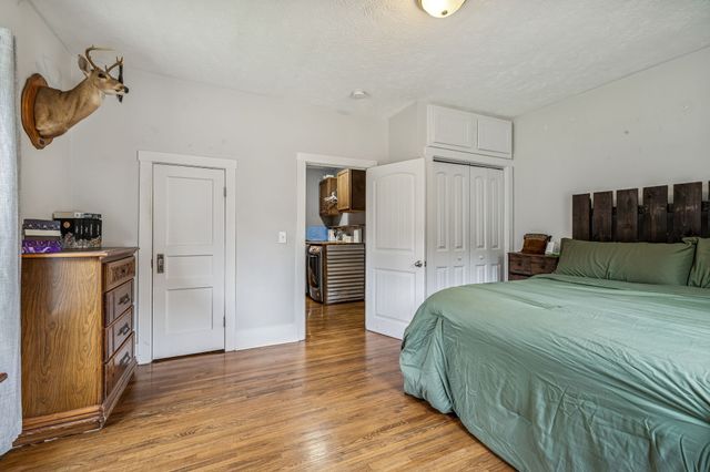 147 Sloan Branch Rd, Pleasant Shade, TN 37145