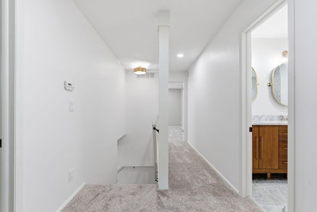 251 N Post Oak Road, Wichita, KS 67206