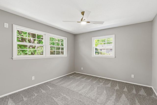 251 N Post Oak Road, Wichita, KS 67206