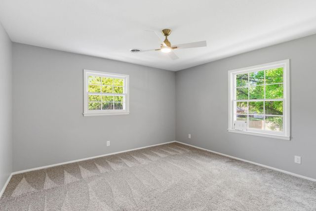 251 N Post Oak Road, Wichita, KS 67206