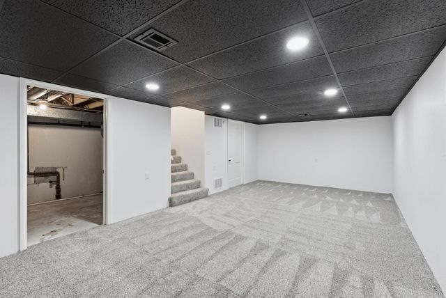 251 N Post Oak Road, Wichita, KS 67206