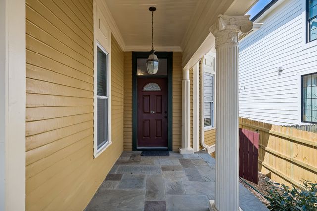 2107 10th Ave, S, Nashville, TN 37204