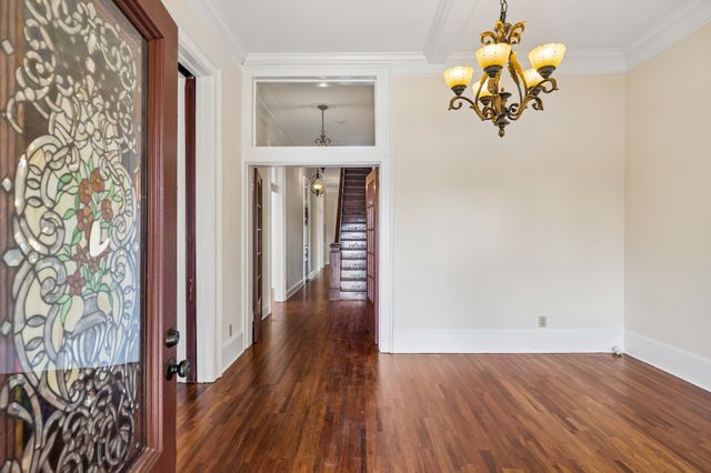 2107 10th Ave, S, Nashville, TN 37204