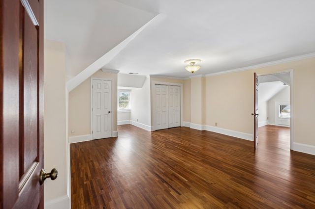 2107 10th Ave, S, Nashville, TN 37204