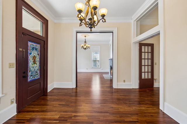 2107 10th Ave, S, Nashville, TN 37204
