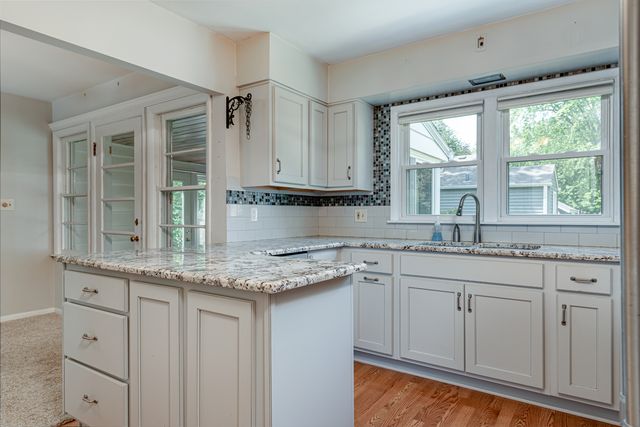 99 Park Street, Oswego, IL 60543