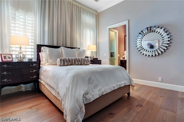 595 Regatta RD, Naples, FL 34103