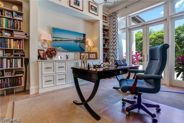 595 Regatta RD, Naples, FL 34103