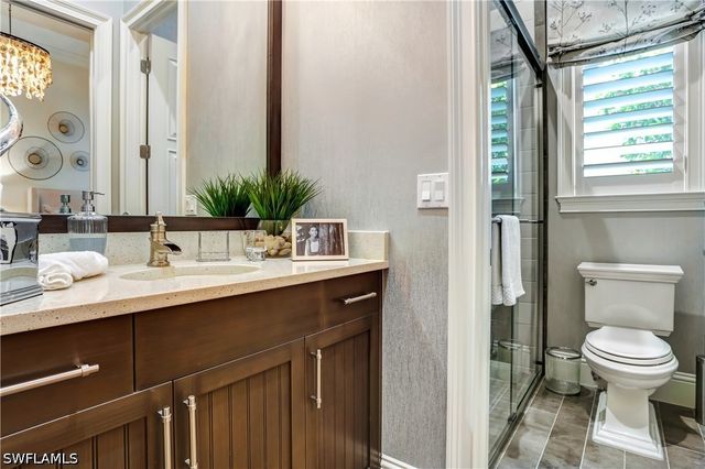 595 Regatta RD, Naples, FL 34103