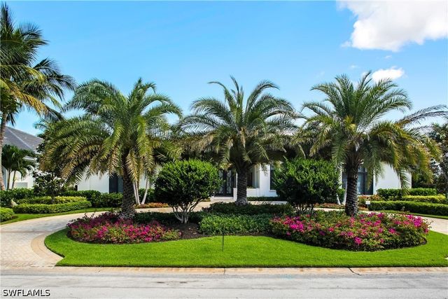 595 Regatta RD, Naples, FL 34103