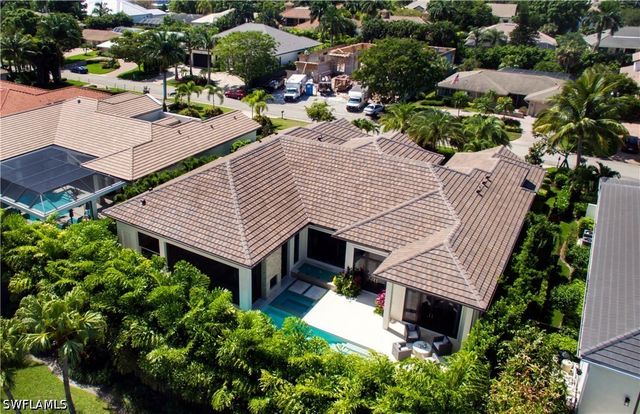 595 Regatta RD, Naples, FL 34103