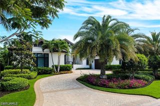 595 Regatta RD, Naples, FL 34103