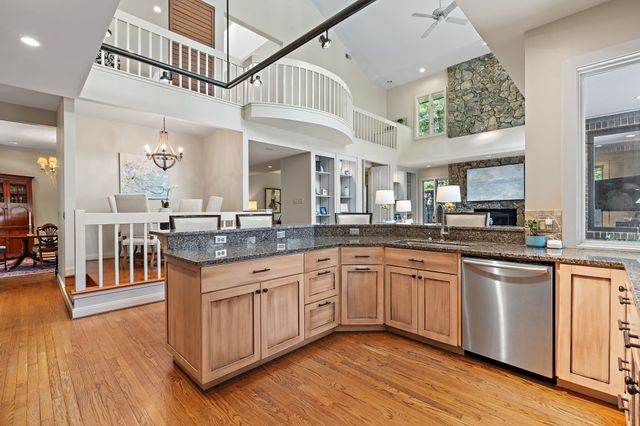 5543 Stanford Dr, Nashville, TN 37215