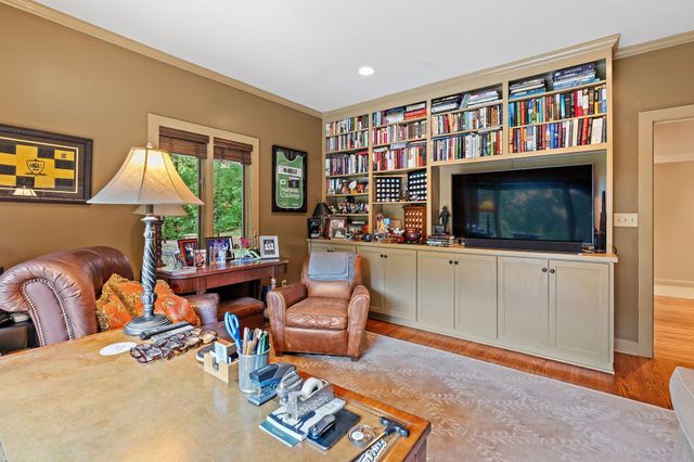 5543 Stanford Dr, Nashville, TN 37215