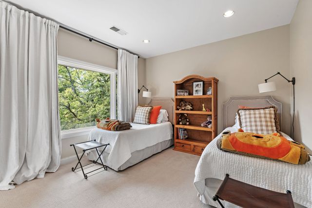 5543 Stanford Dr, Nashville, TN 37215