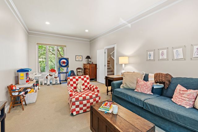 5543 Stanford Dr, Nashville, TN 37215