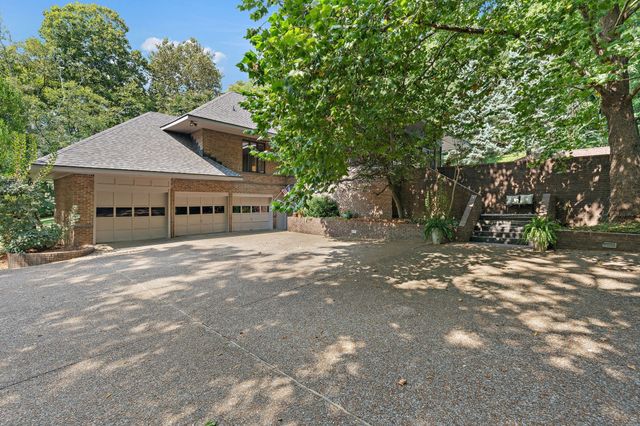 5543 Stanford Dr, Nashville, TN 37215