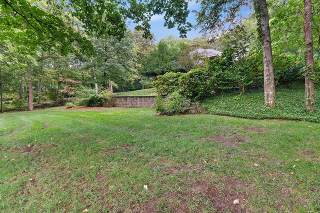 5543 Stanford Dr, Nashville, TN 37215