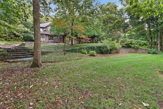5543 Stanford Dr, Nashville, TN 37215