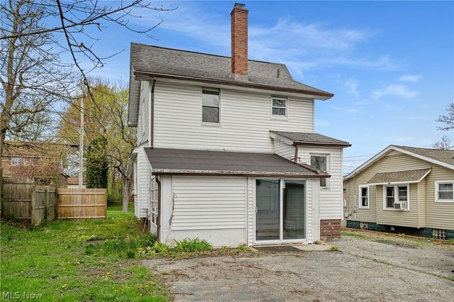 625 Wyandot Avenue, Akron, OH 44305