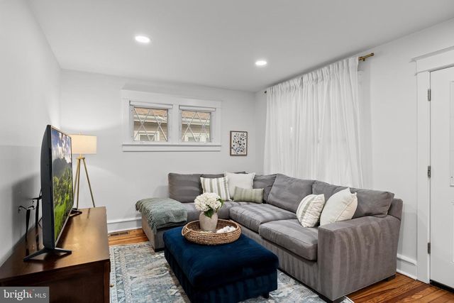 111 E OAKLAND AVE, Haddon Township, NJ 08107