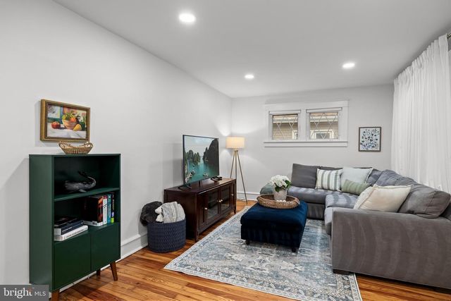 111 E OAKLAND AVE, Haddon Township, NJ 08107